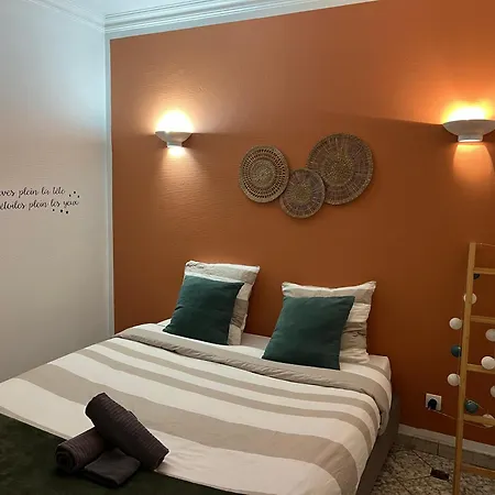 Joli T2 47m2 Au Calme Absolu, A 2 Pas De La Gare Avec Parking Prive Apartment *